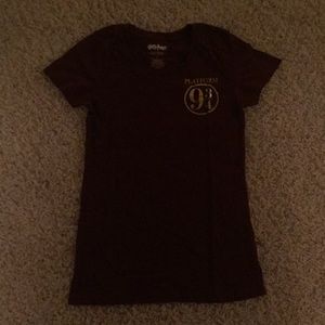 Platform 9 3/4 Harry Potter shirt.